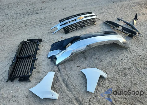 2019 Chevrolet Silverado C1500 Lt from USA, damaged, VIN 1GCPWCED4KZ112101